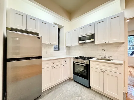 Rented by J & L Holding Corporation | media 5