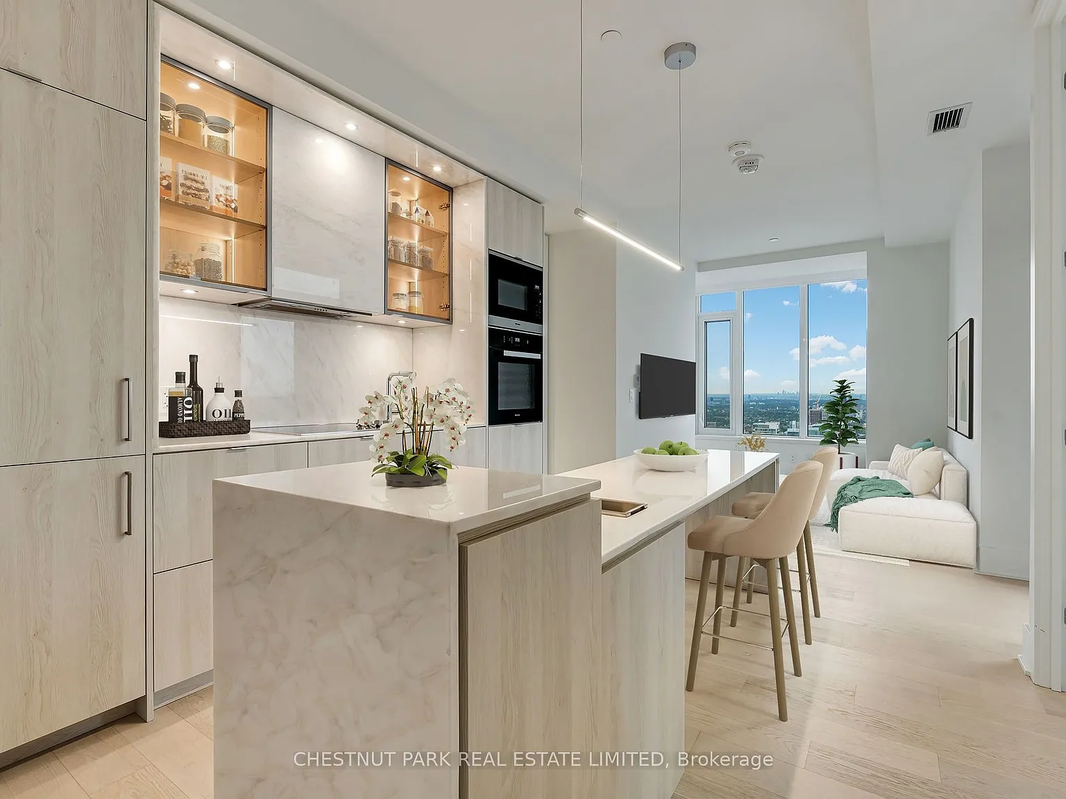 2 bed, $4,350 — Photo 4