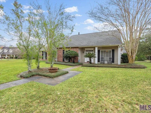 11212 Suncrest Ct, Baton Rouge, LA 70818