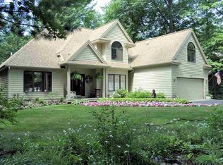 3657 Village Circle Dr, Traverse City, MI
