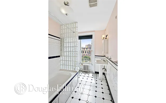 Rented by Douglas Elliman | media 10