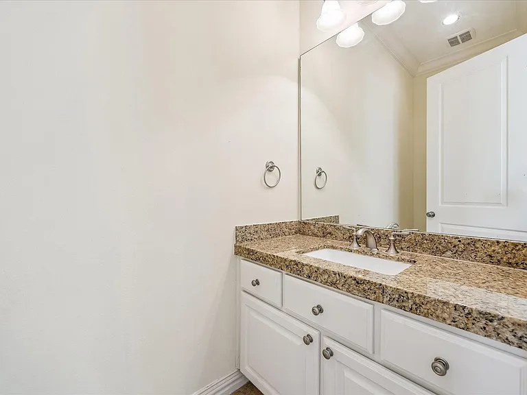 14450 Kingston Cove Ln — Photo 22
