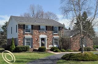 2nd image of 45800 Beacon Hill Cir