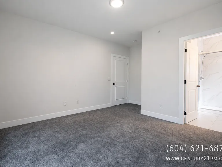 36701 Carl Creek Cres #UPPER — Photo 15
