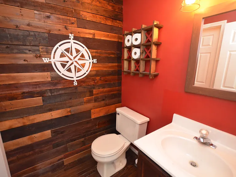 Powder room