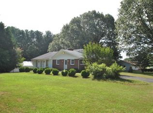206 Overstreet Ln, Lynchburg, VA 24503