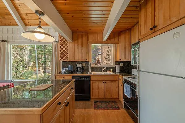 6450 McKinney Creek Rd — Photo 11