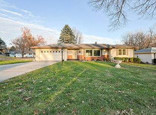 1705 Jody Ln, Saint Joseph, MO 64507