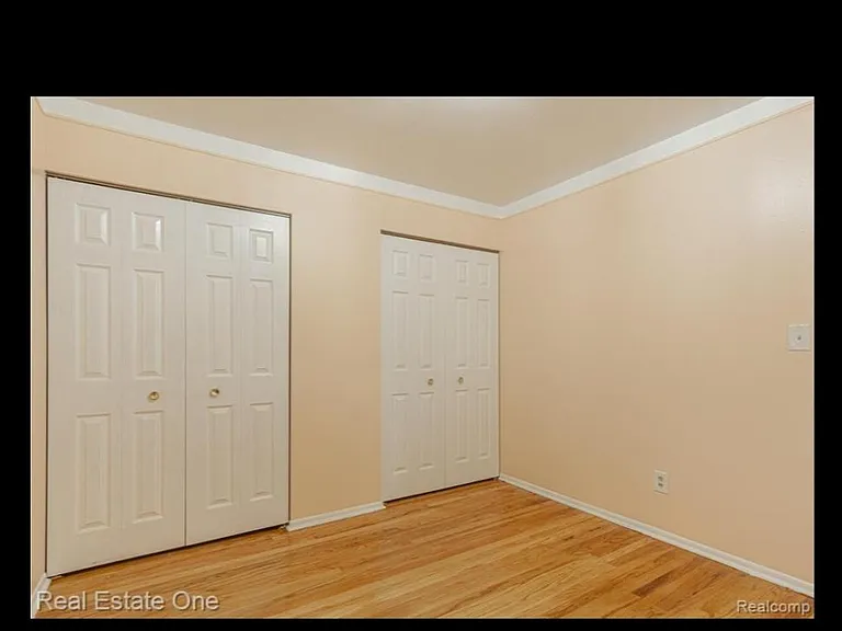 29735 Boewe Dr — Photo 12