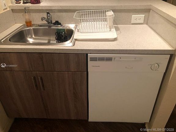 5th image of 12510 Vista Isles Dr APT 1214
