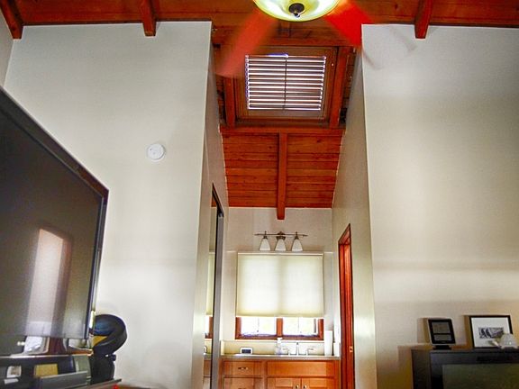 3rd image of 8652 Villa La Jolla Dr Unit 2