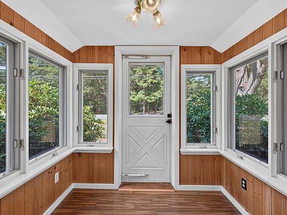 5th image of 576 Alfred Road