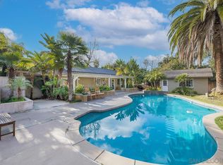 1556 Elm Dr, Vista, CA 92084