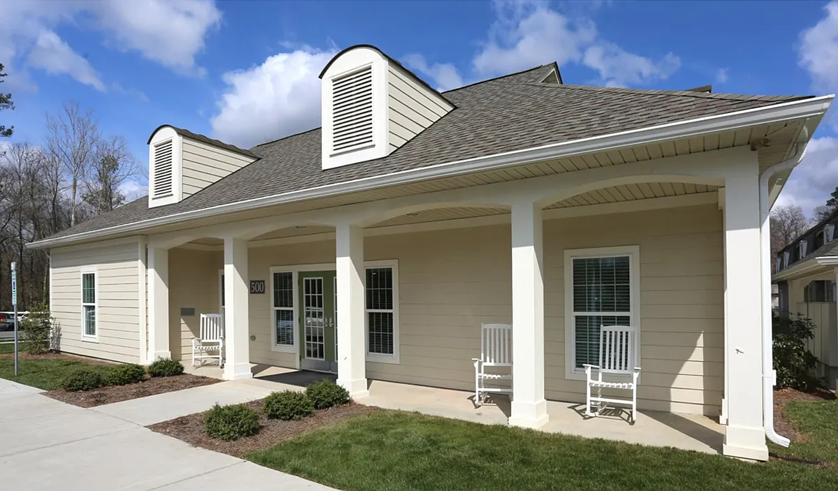 Building Photo - Courtyard Commons