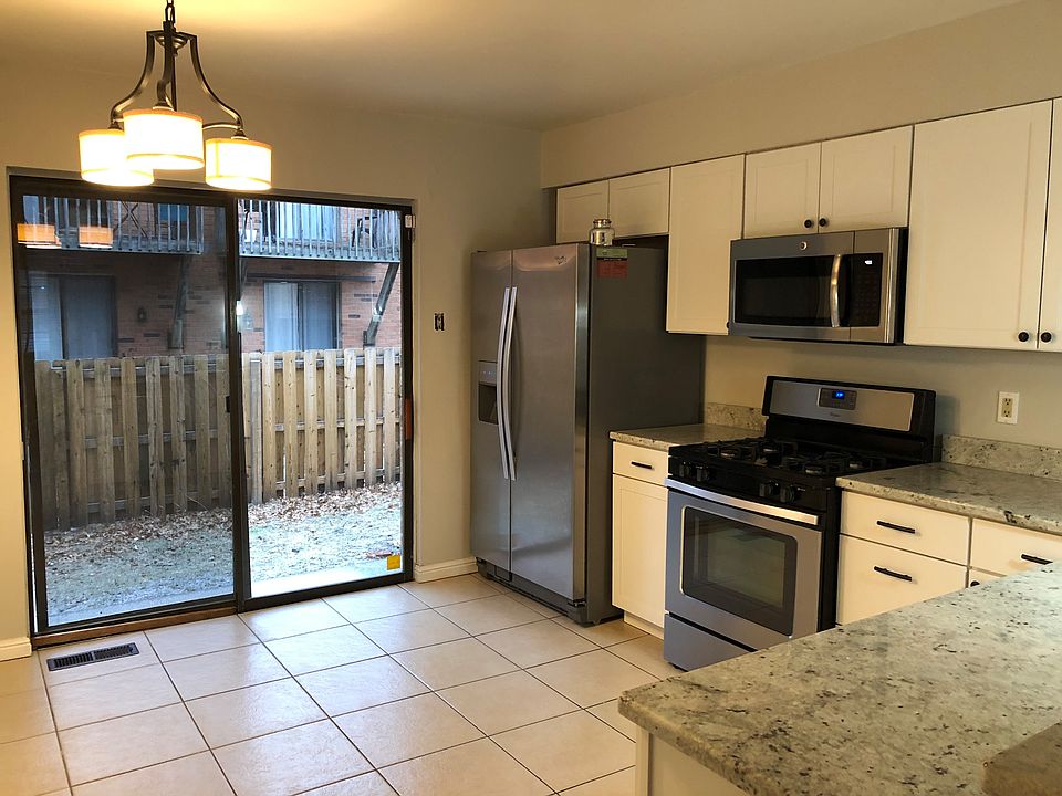 1st image of 441 S Clay Ave APT B