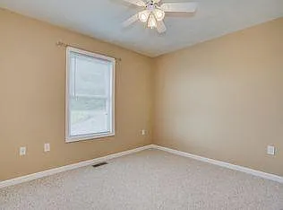 770 Riverland Rd SE — Photo 6