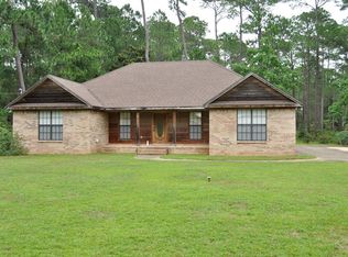 112 Beauregard St, Dauphin Island, AL 36528
