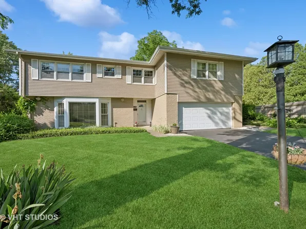 1119 Hampton Ct, Deerfield, IL 60015