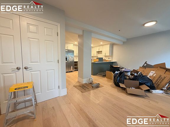 4th image of 110 Coolidge Hl #4