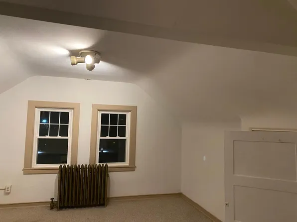 982 Ivy Ave E #303, Saint Paul, MN 55106