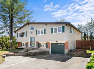 17 Cleveland Rd, Peabody, MA 01960