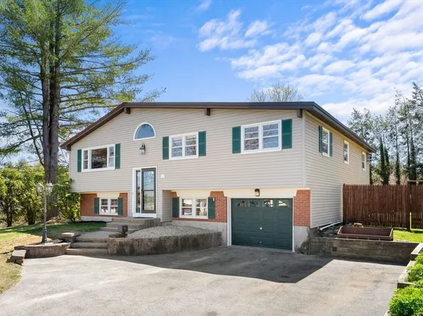 17 Cleveland Rd, Peabody, MA 01960