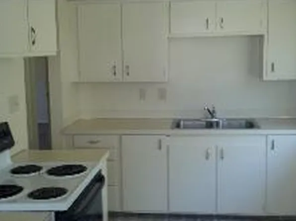 5667 S 2650 W, Roy, UT 84067