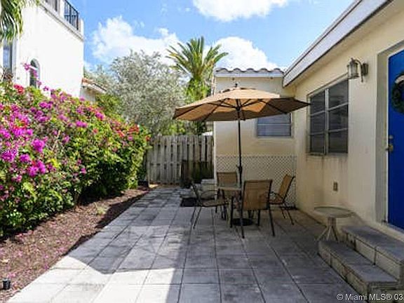 3rd image of 531 NE 10th Ave #2