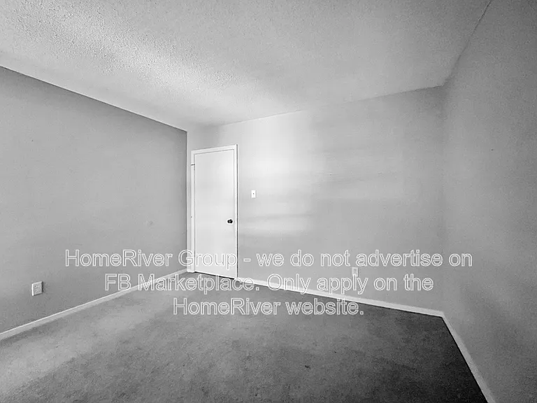 3970 Grahamdale Cir #A — Photo 8