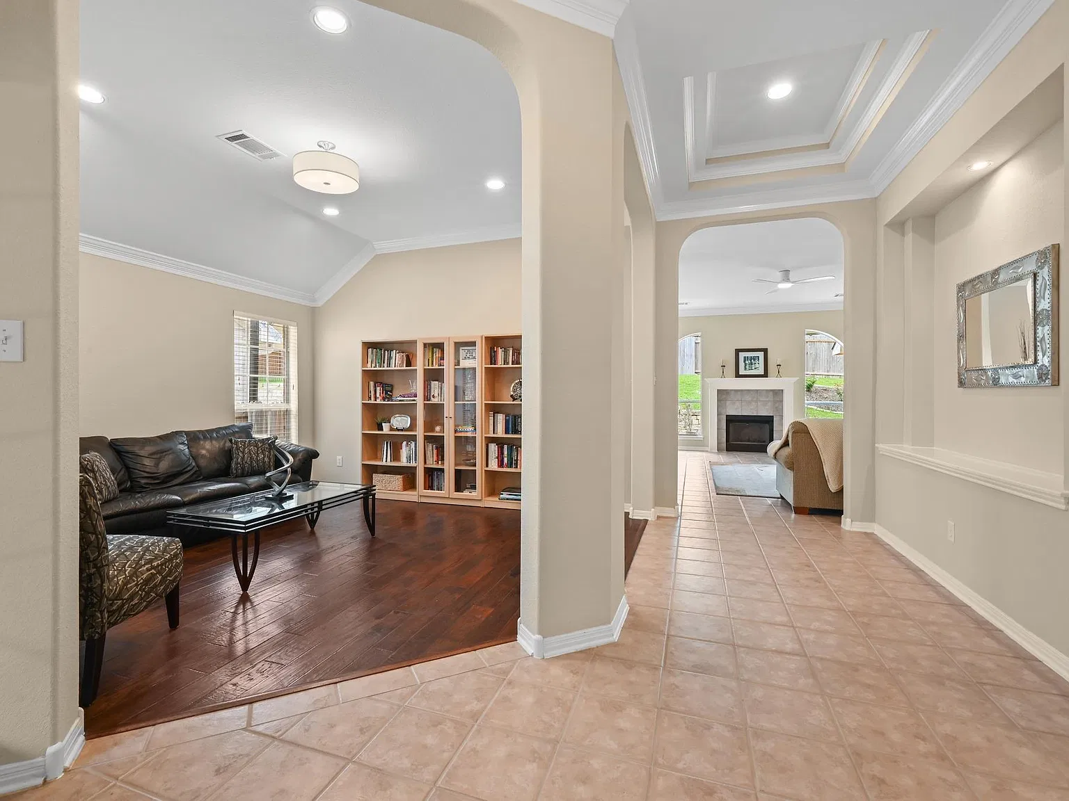 4 bed, 2.0 bath, 2315 sqft, $2,750 — Photo 4