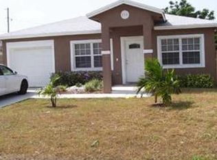 814 14th St, Lake Park, FL 33401