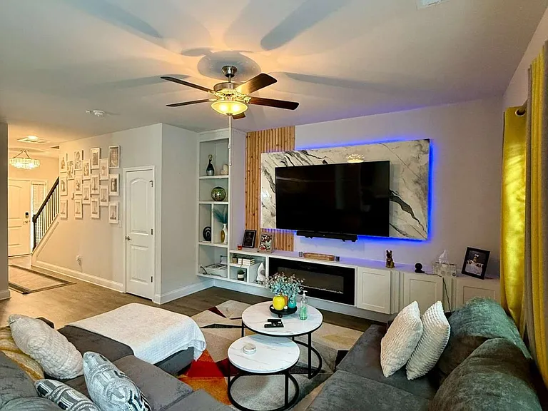 2614 Lovejoy Crossin Ln — Photo 4