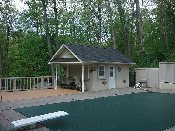 heated pool & cabana