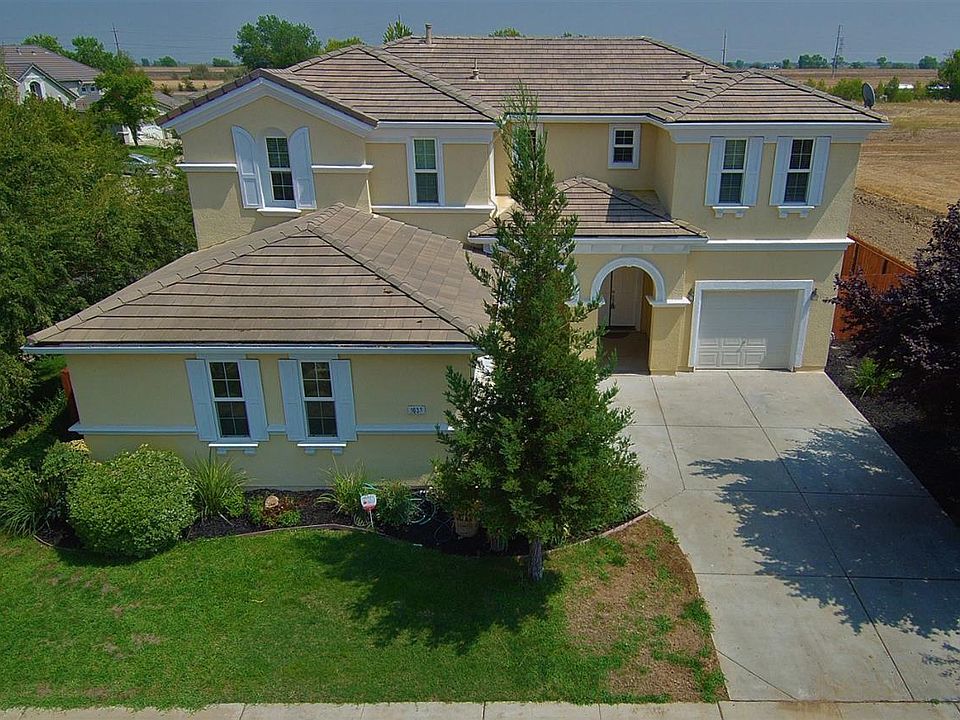 1st image of 1633 Islesworth Way