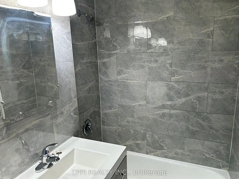 6 Hill Heights Rd #302 — Photo 3