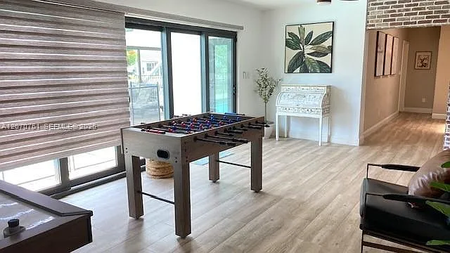 6020 SW 17th Ct — Photo 9