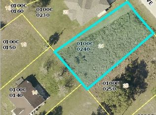 2182 Lincoln Park Ave, Alva, FL 33920