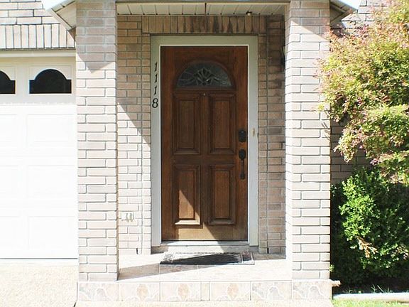 5th image of 1118 Oak Path