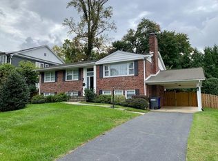 6527 Divine St, Mc Lean, VA 22101