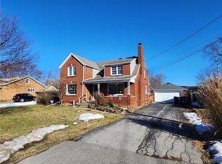 149 Broezel Ave, Lancaster, NY 14086