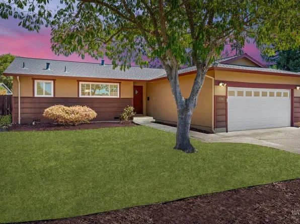 1336 Lily St, Healdsburg, CA 95448