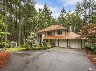 10792 Jetty Pl NW, Silverdale, WA 98383