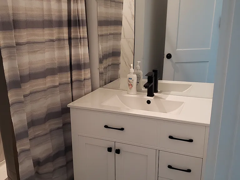 8201 Thomas Dr #201 — Photo 5