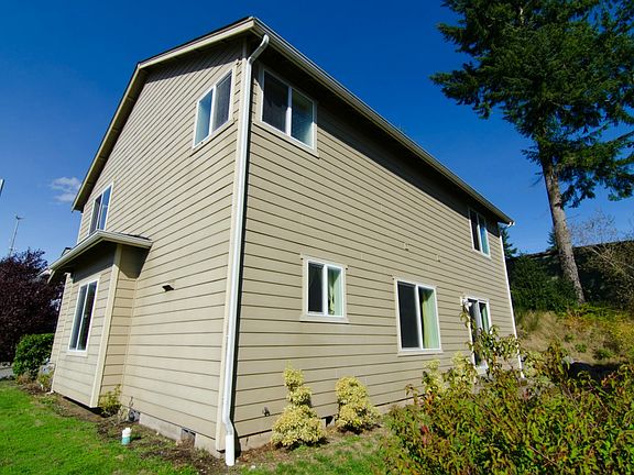 3rd image of 1630 Vista Loop SW