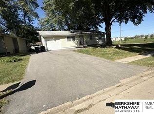 10906 Jackson St, Omaha, NE 68154