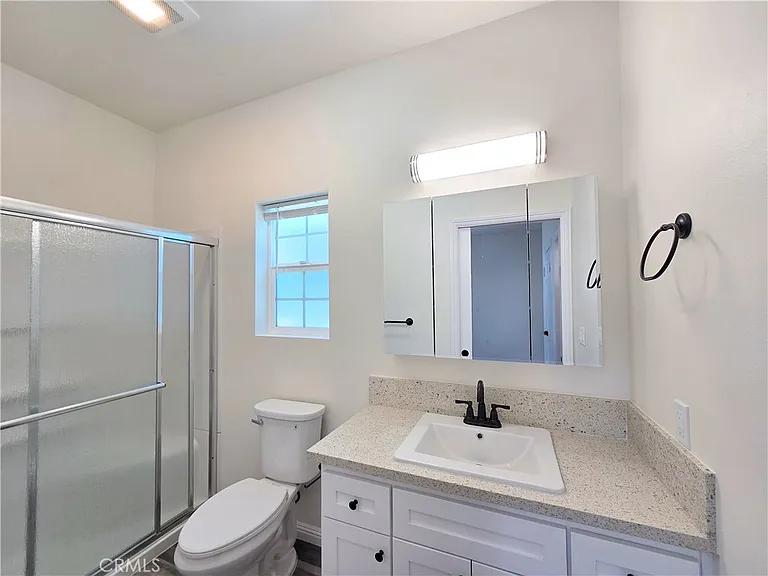 4165 Country Club Dr #A — Photo 21