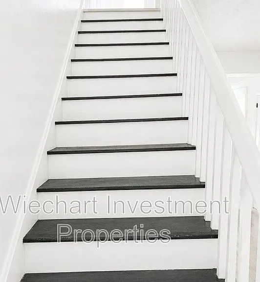 770 Richie Ave — Photo 8