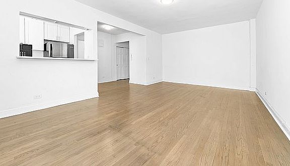 4th image of 711 W End Ave APT 6LS