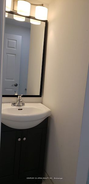 Aurora House for rent - 2 Bedrooms — photo 10