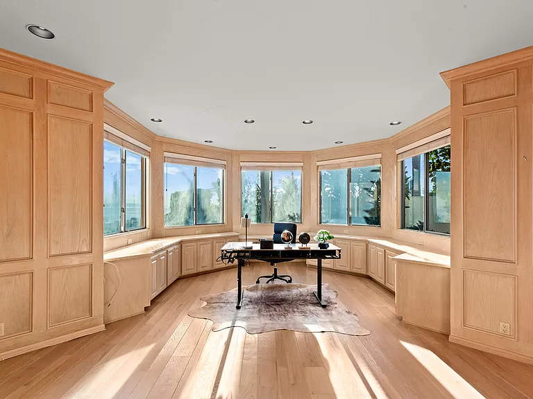6410 Sea Cove Dr — Photo 21